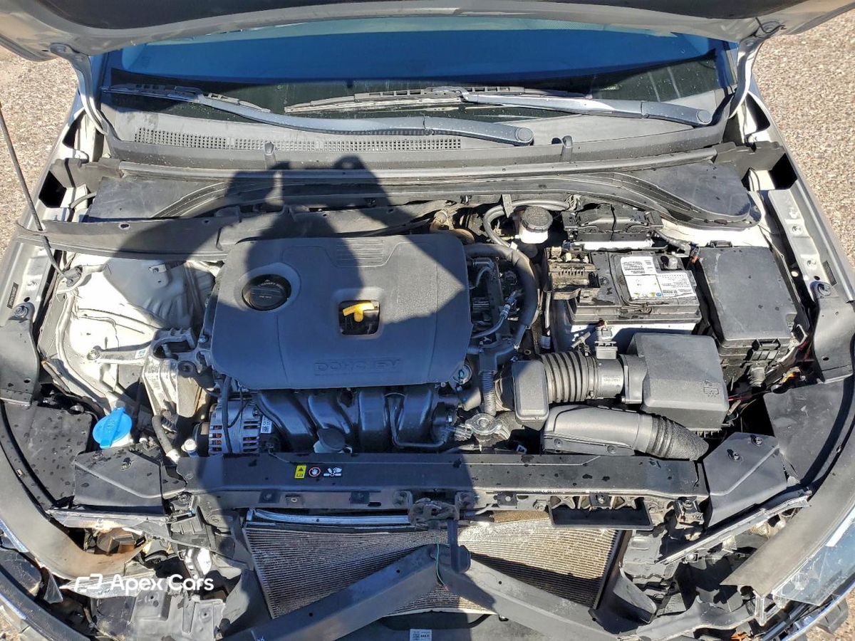 Hyundai Elantra 2020