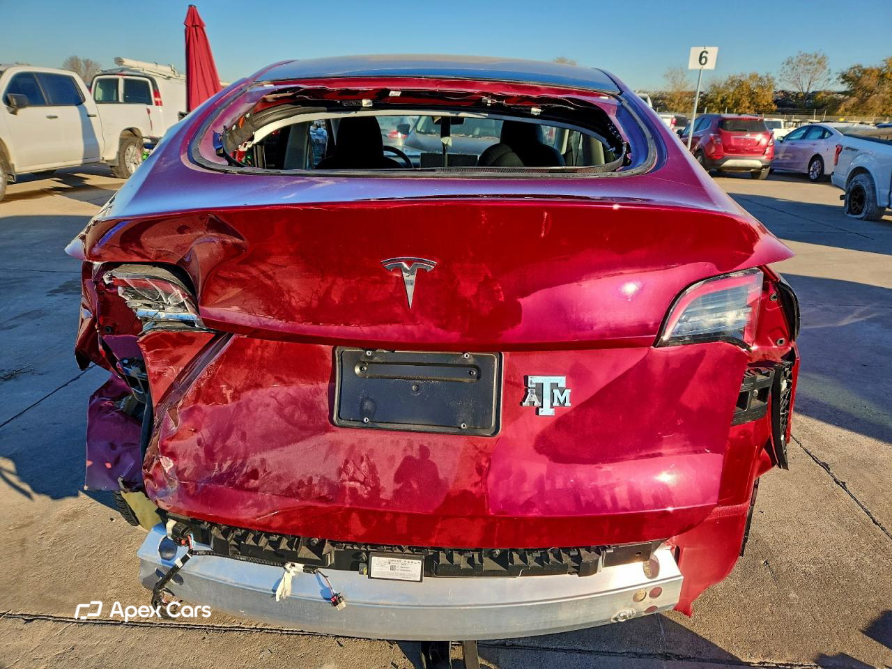 Tesla Model Y 2025