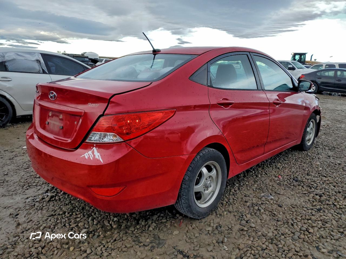 Hyundai Accent 2012