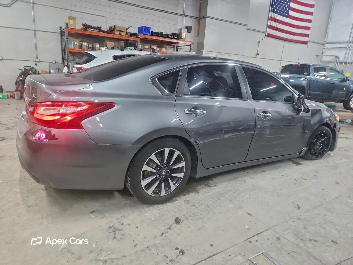 Nissan Altima 2017