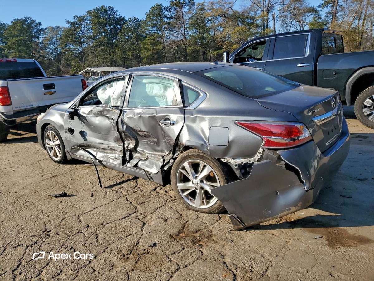 Nissan Altima 2015