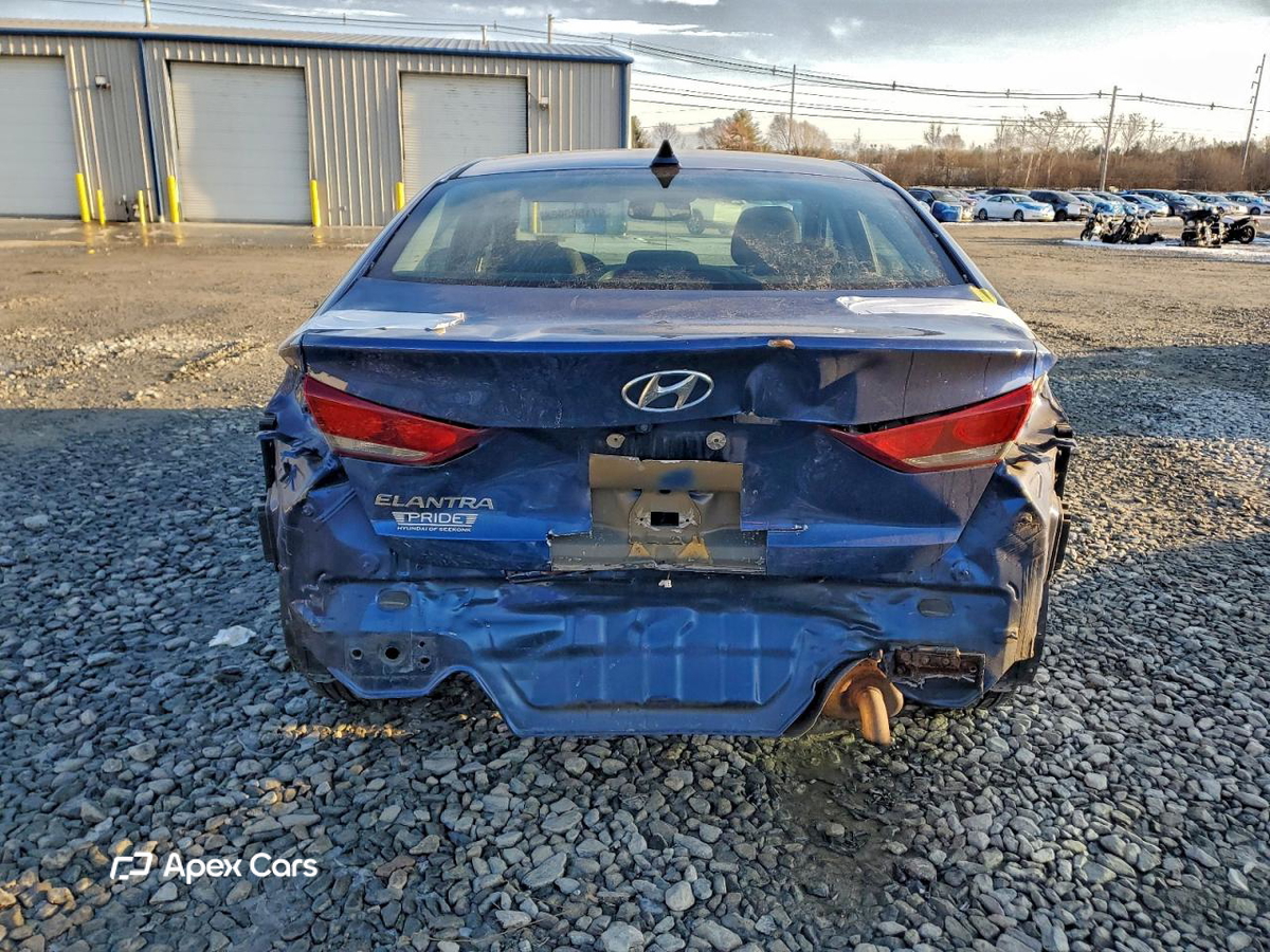 Hyundai Elantra 2017
