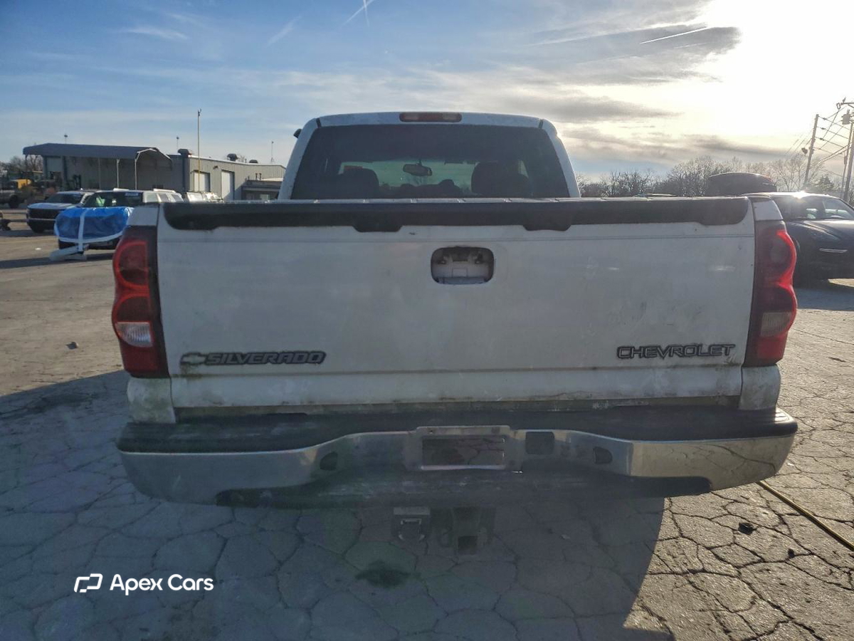 Chevrolet Silverado 2003