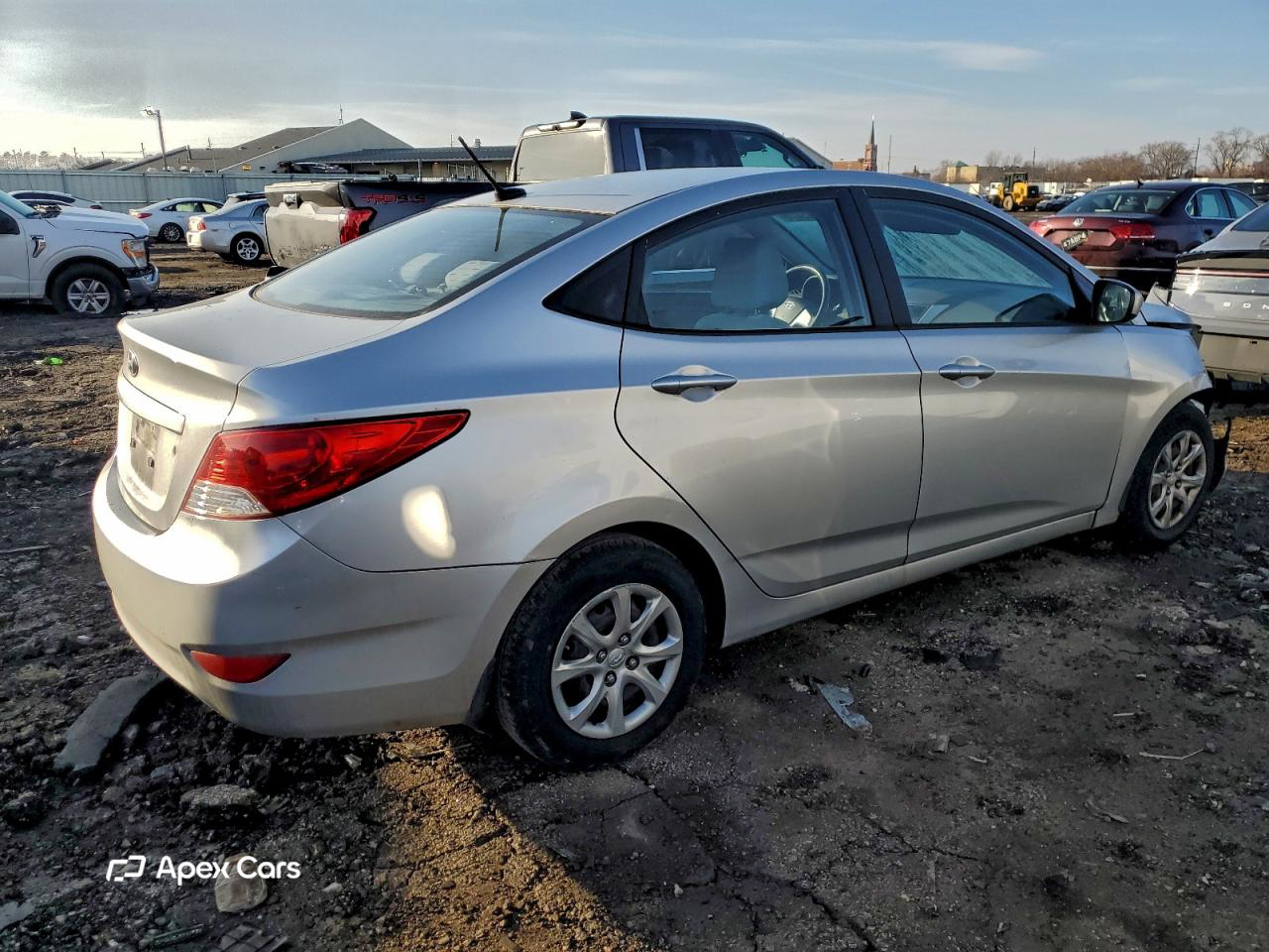 Hyundai Accent 2013