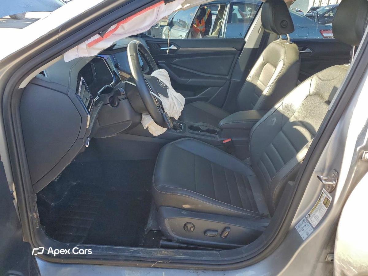Volkswagen Jetta 2021