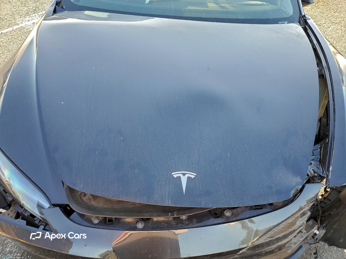 Tesla Model 3 2025