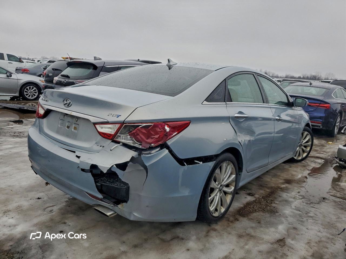Hyundai Sonata 2011