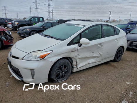 Toyota Prius 2015 - Image 1 of 12