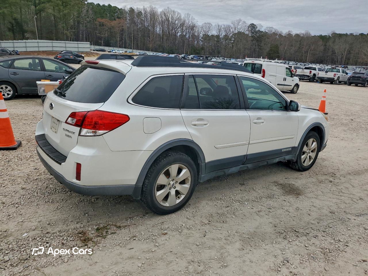 Subaru Outback 2012