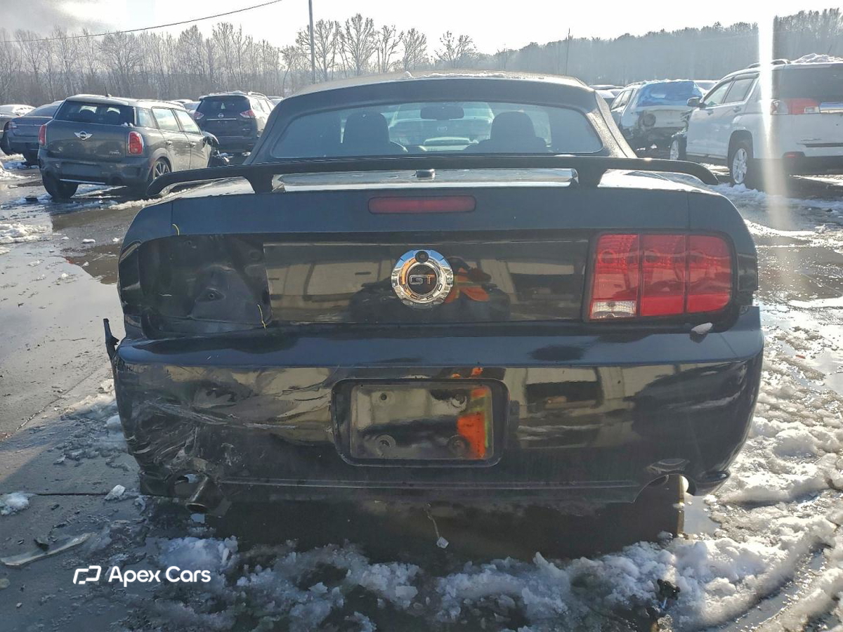 Ford Mustang 2008