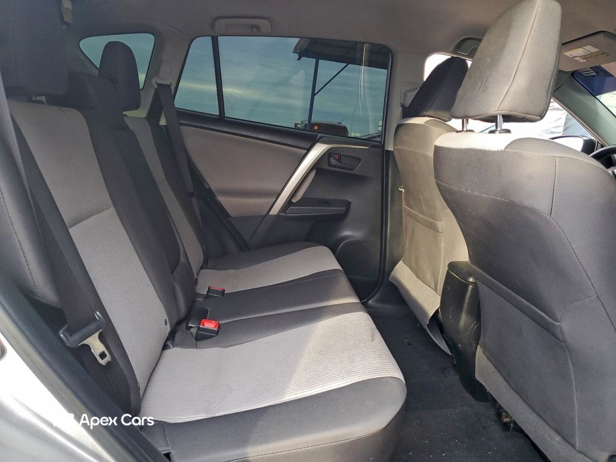 Toyota RAV 4 2015