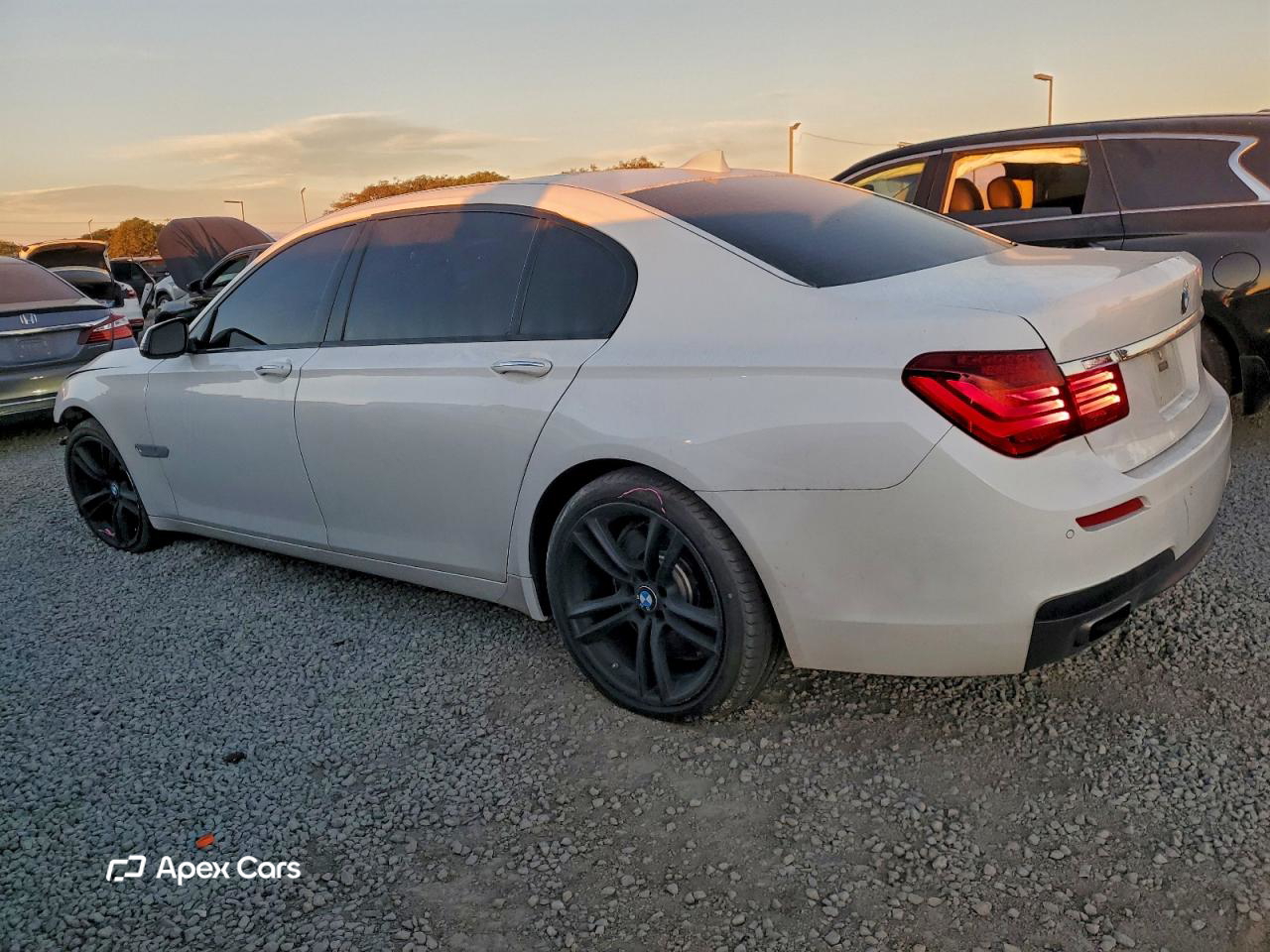 BMW Series 7 2015