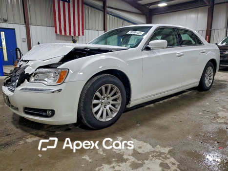 Chrysler 300 2013 - Image 1 of 13