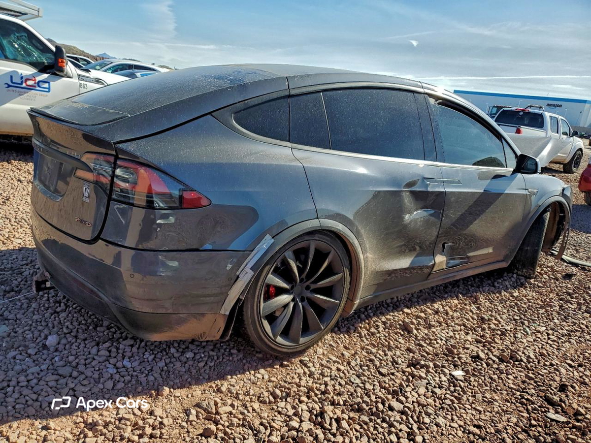 Tesla Model X 2016