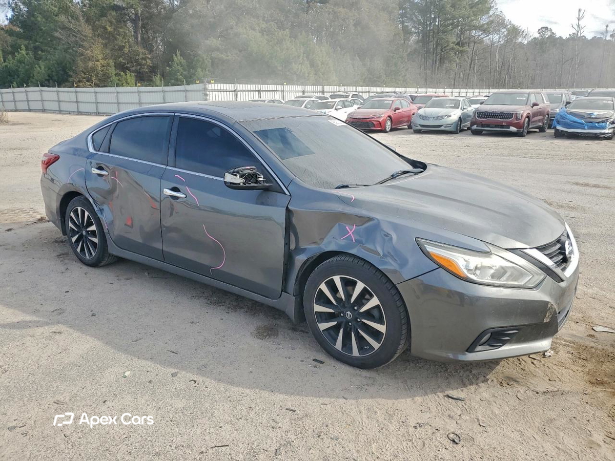Nissan Altima 2018