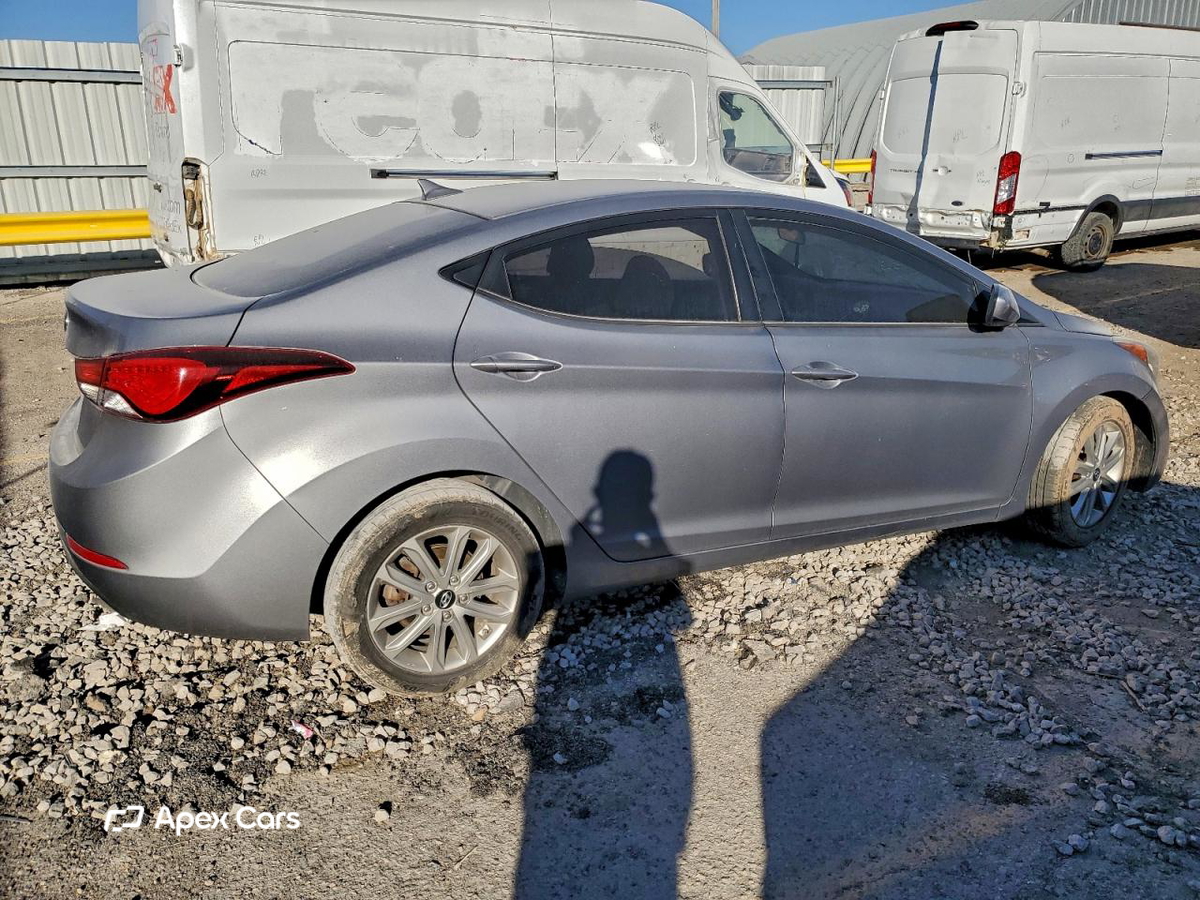 Hyundai Elantra 2014