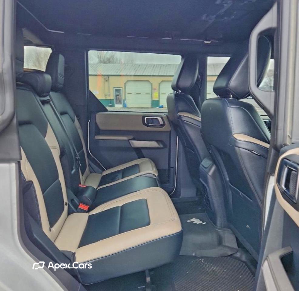 Ford Bronco 2023