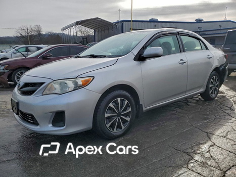 Toyota Corolla 2013 - Image 1 of 13