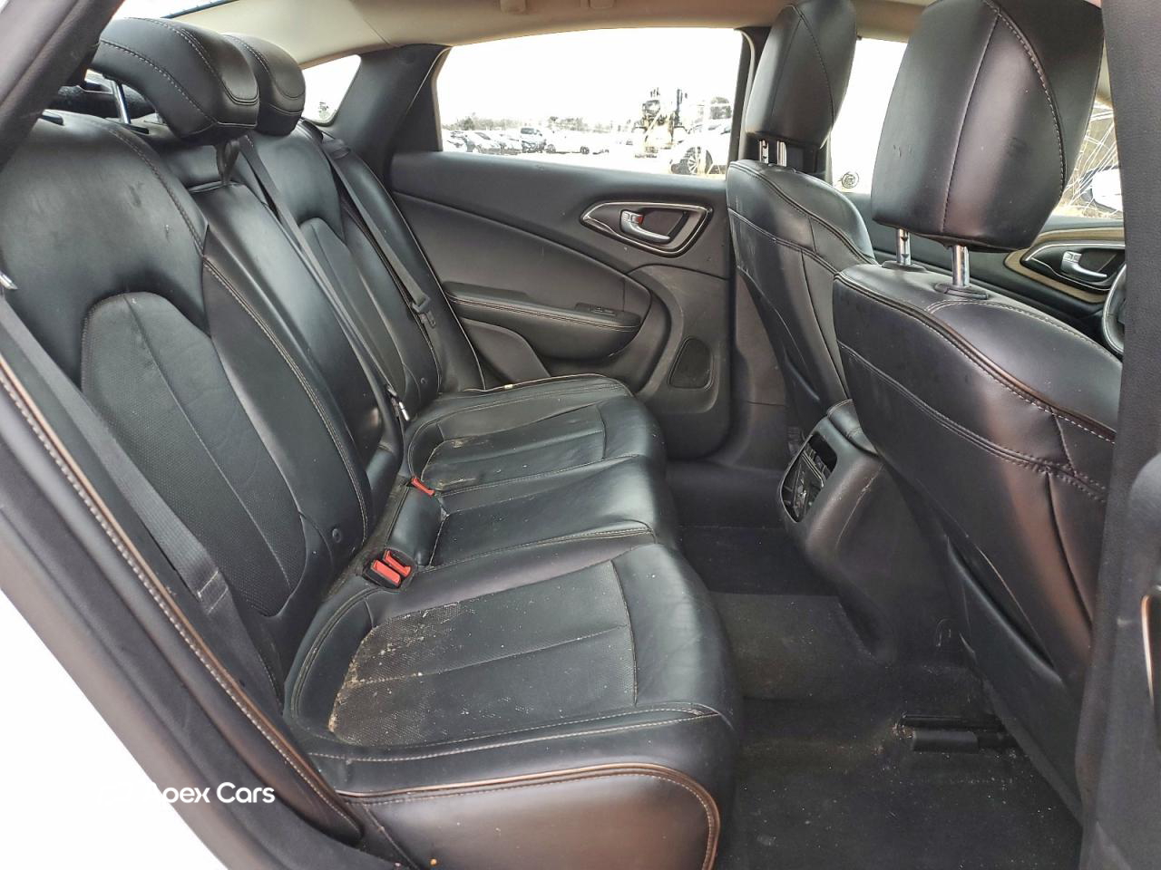 Chrysler 200 2015