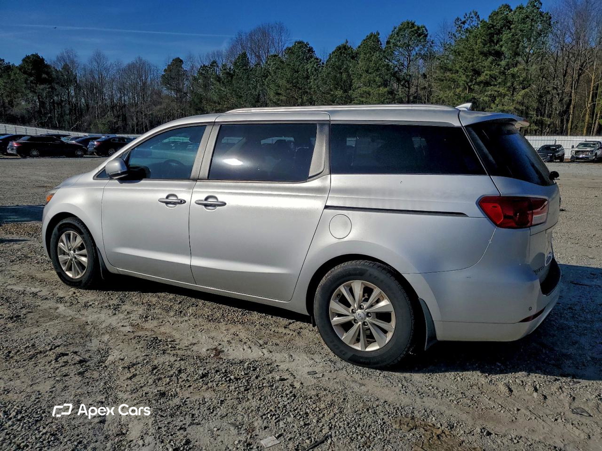 Kia Sedona 2016