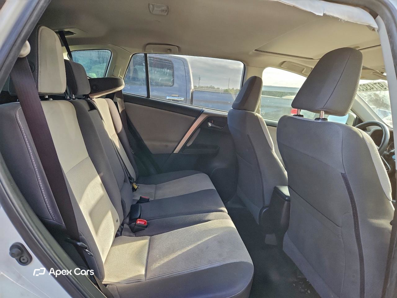 Toyota RAV 4 2015