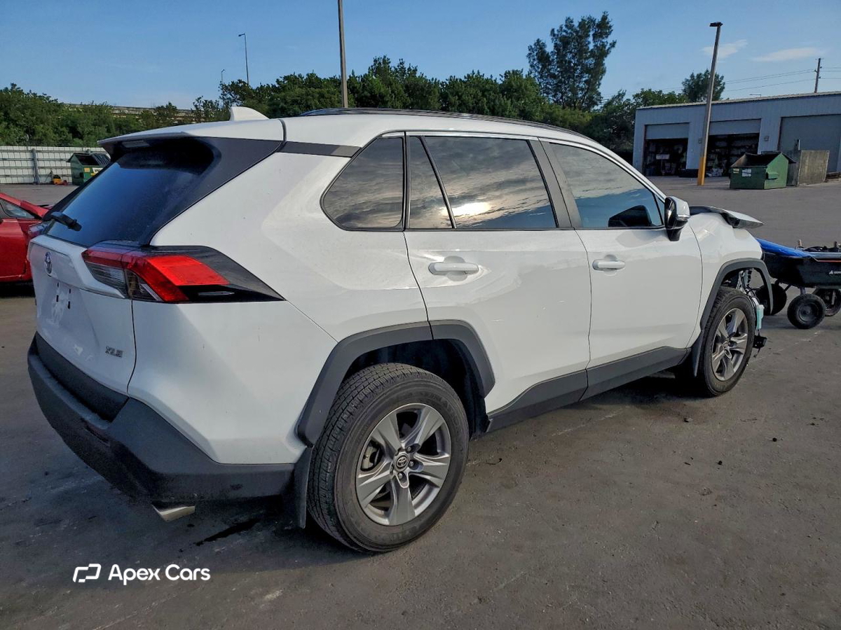 Toyota RAV 4 2024