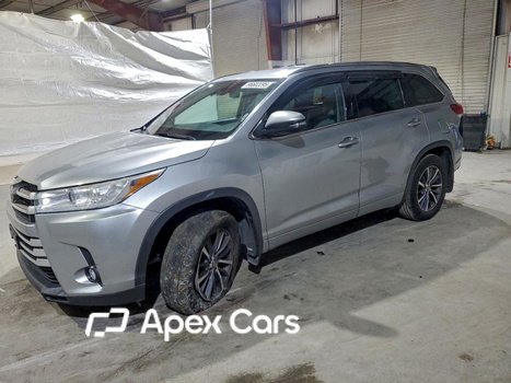 Toyota Highlander 2017 - Image 1 of 15