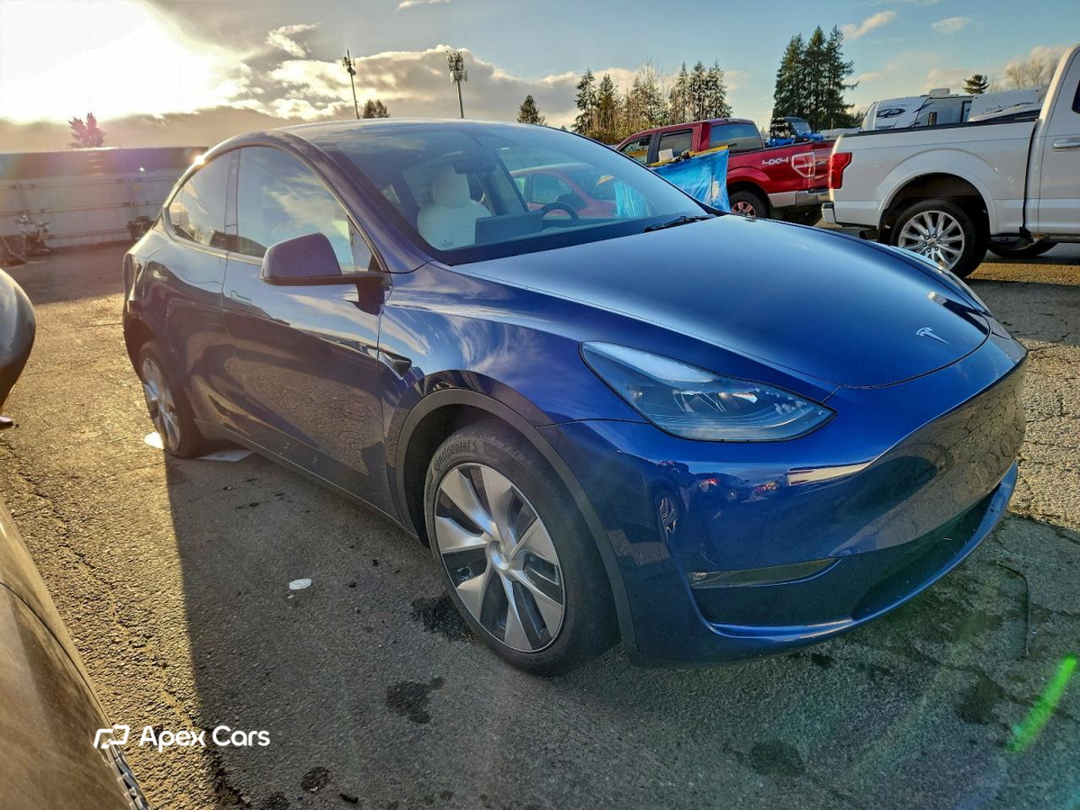 Tesla Model Y 2023