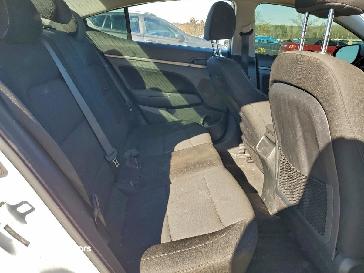 Hyundai Elantra 2018