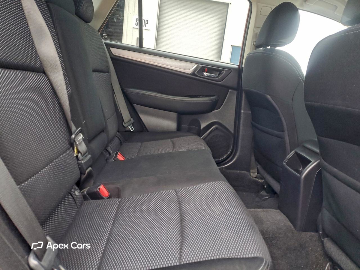 Subaru Outback 2015