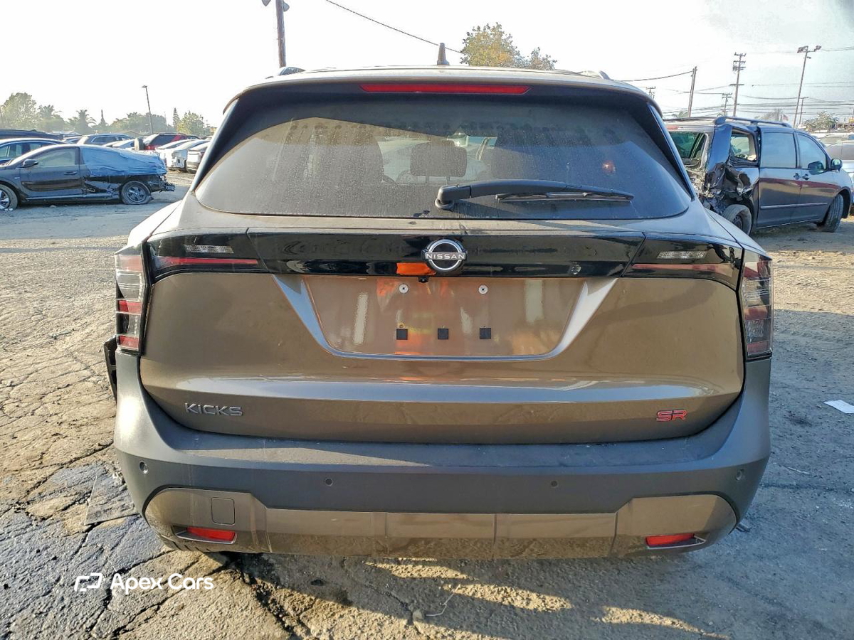 Nissan Kicks 2025