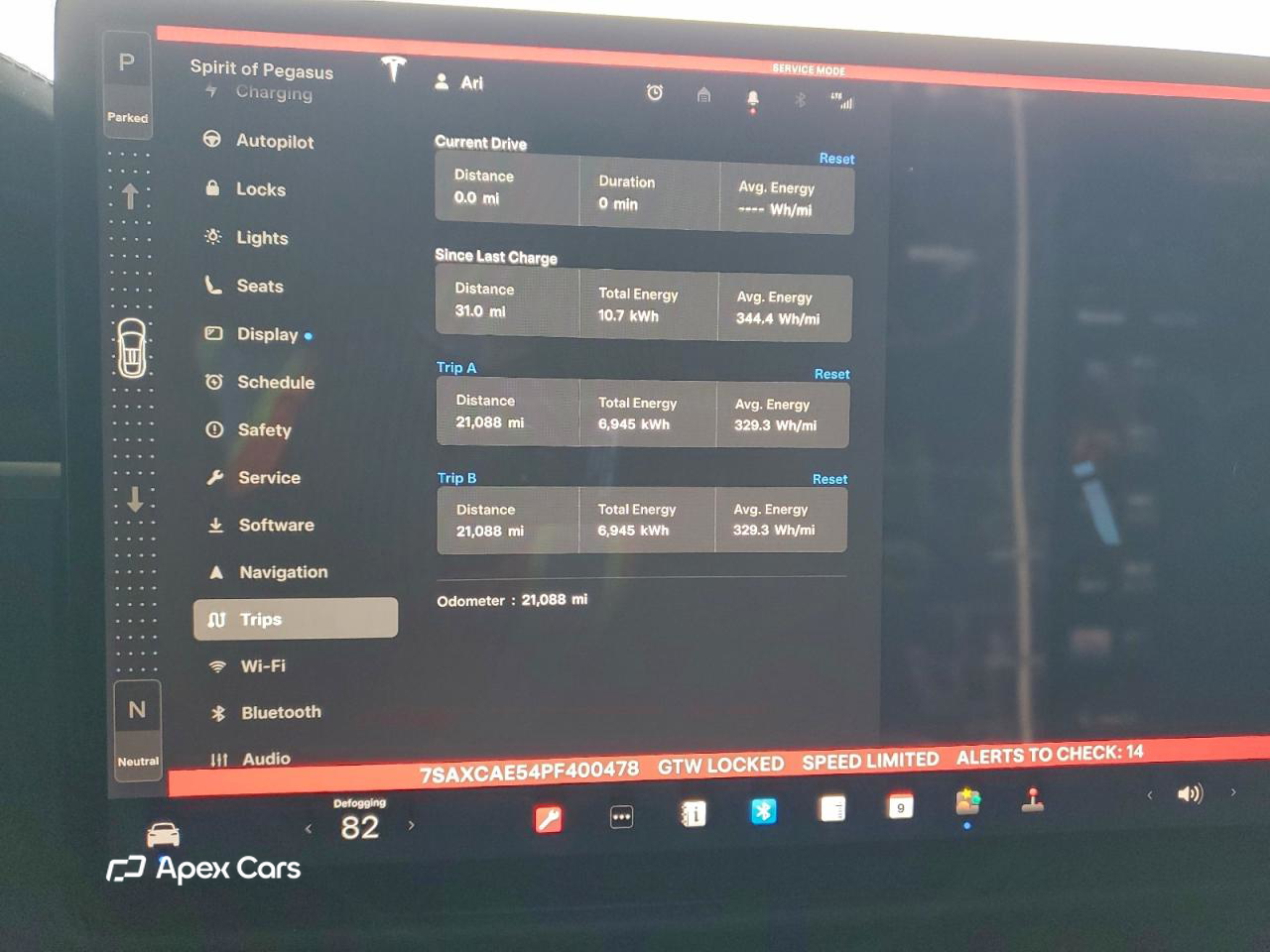 Tesla Model X 2023