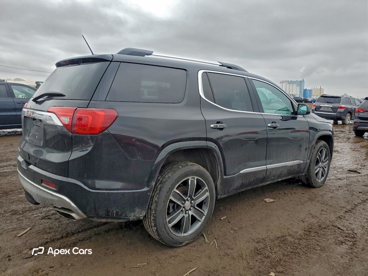 GMC Acadia 2017