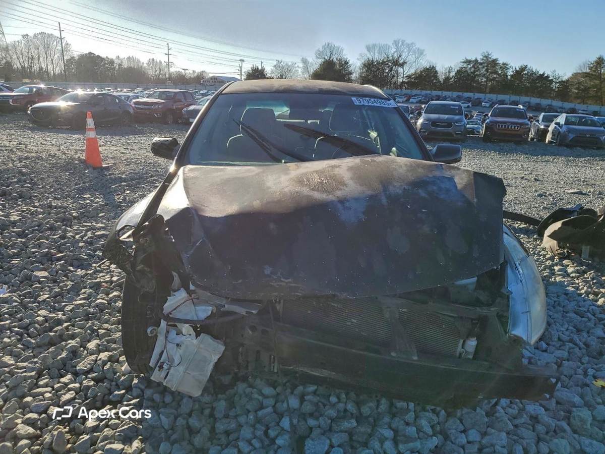 Nissan Altima 2011