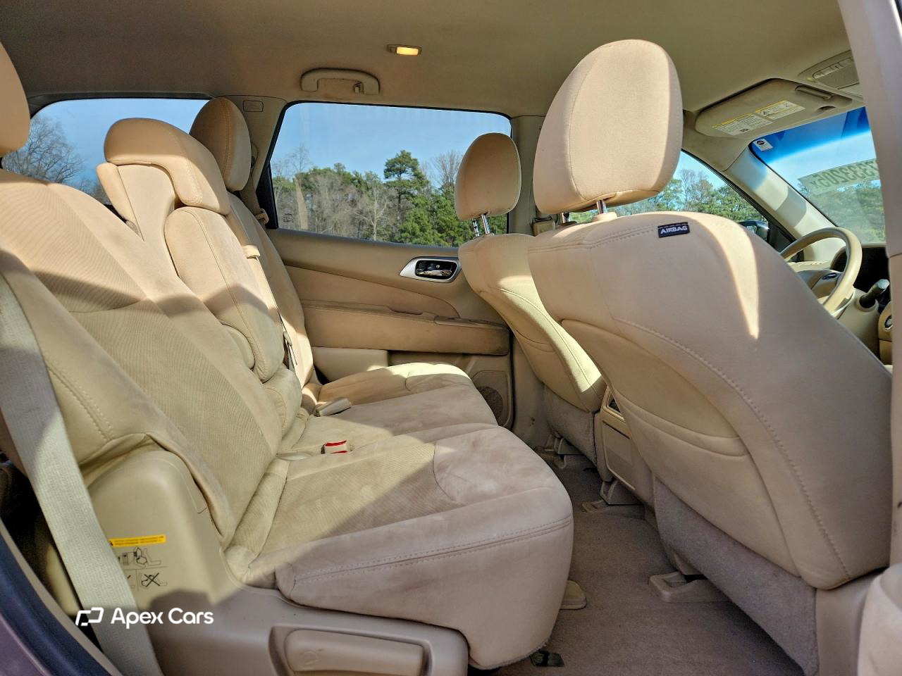 Nissan Pathfinder 2014