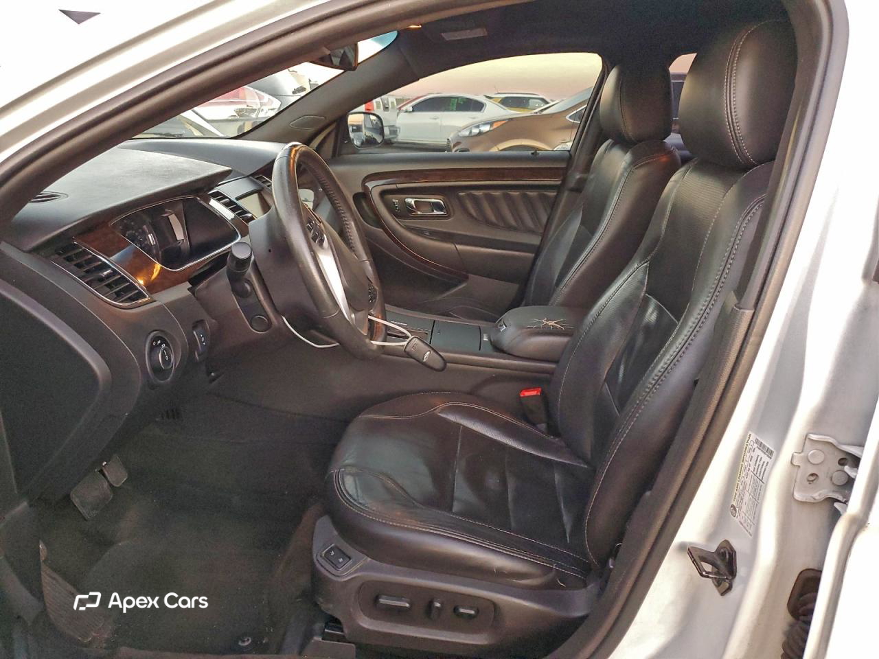 Ford Taurus 2014