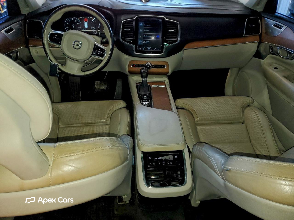 Volvo XC90 2016