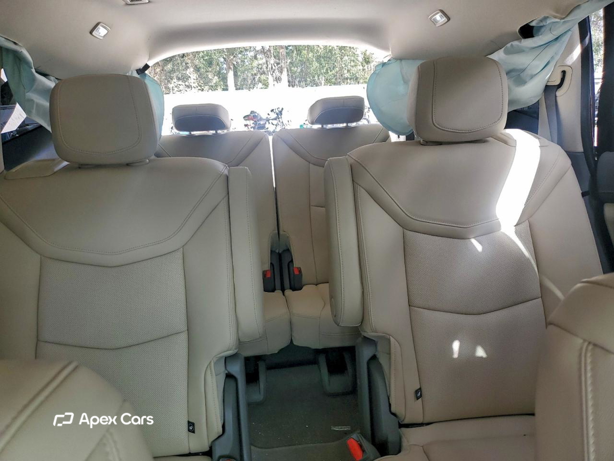 Cadillac XT6 2025