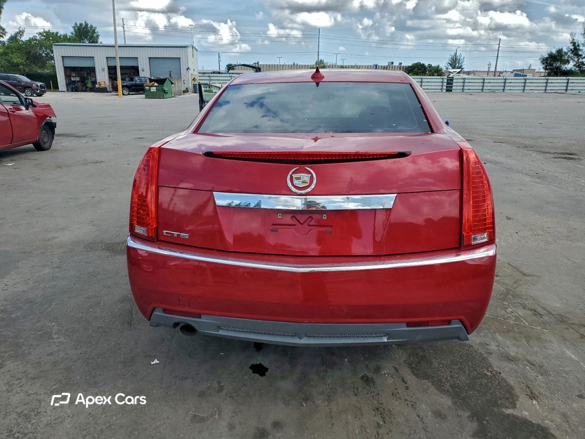 Cadillac CTS 2011