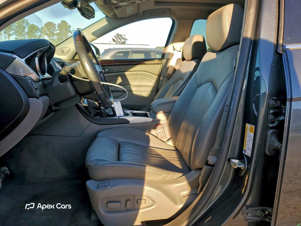 Cadillac SRX 2012