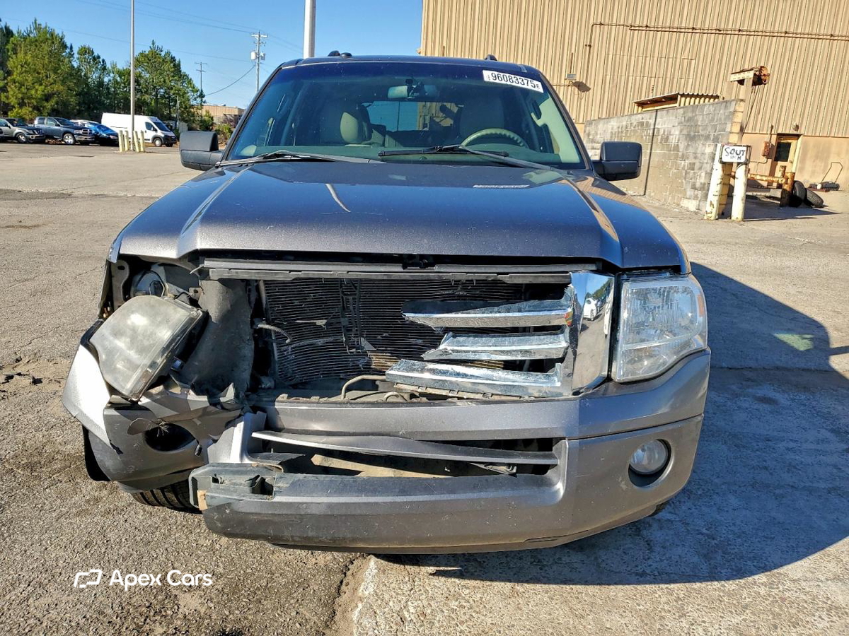 Ford Expedition 2012