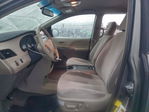 Toyota Sienna 2011