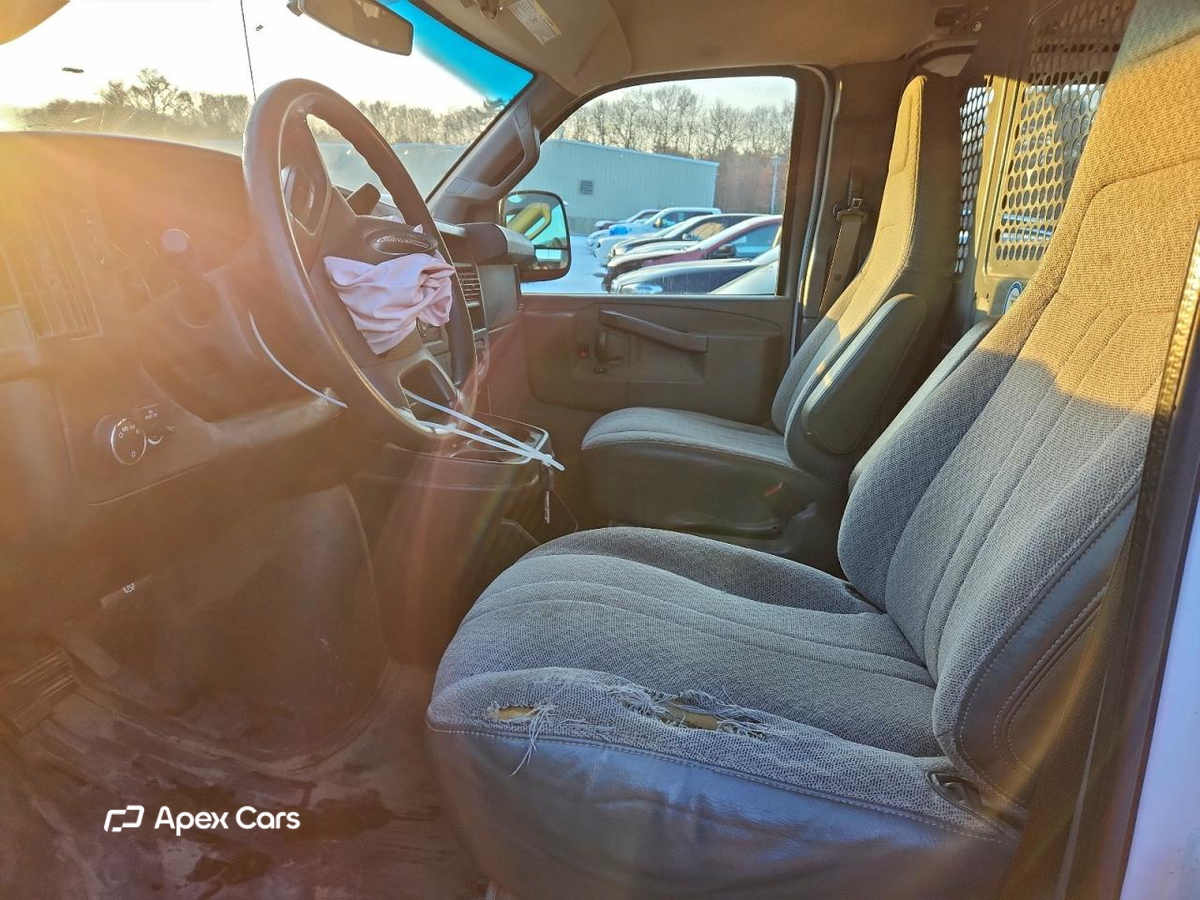 GMC Savana 2017