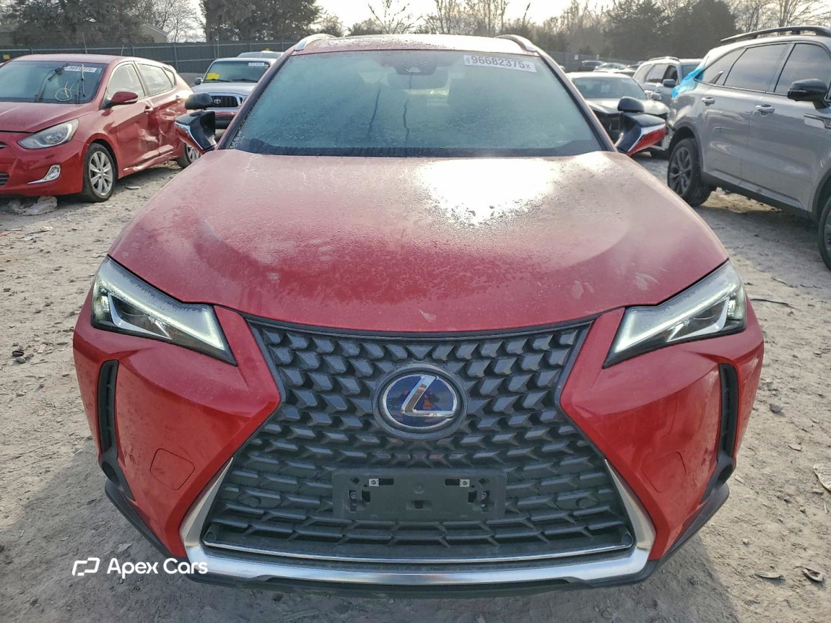 Lexus UX 2022