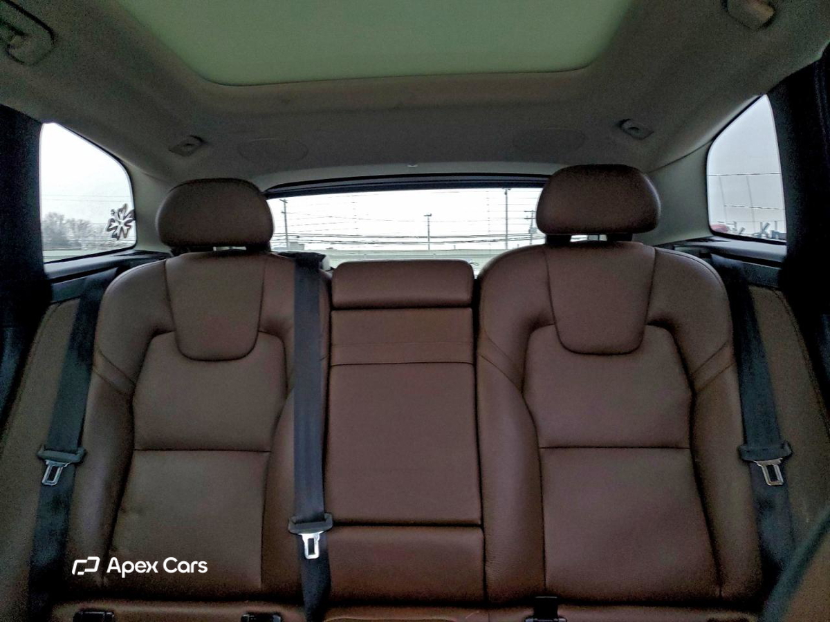 Volvo XC60 2019