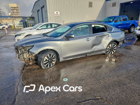 Nissan Altima 2018 - Image 1 of 13