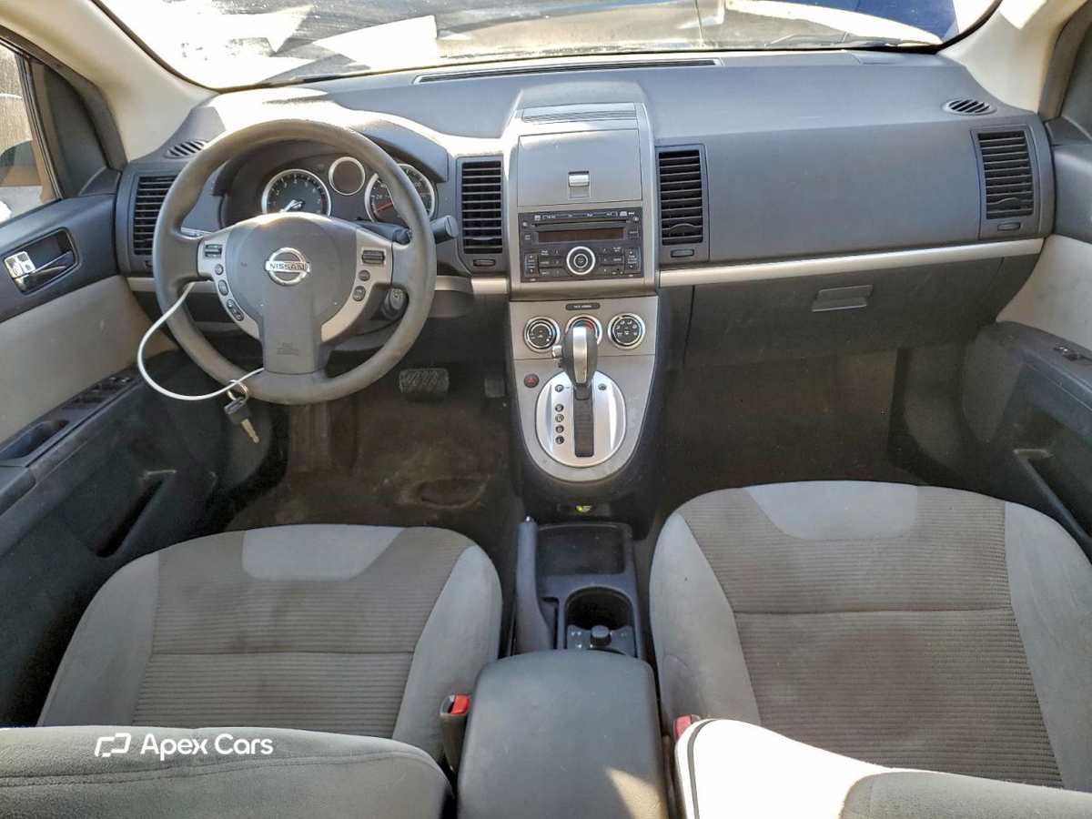 Nissan Sentra 2011