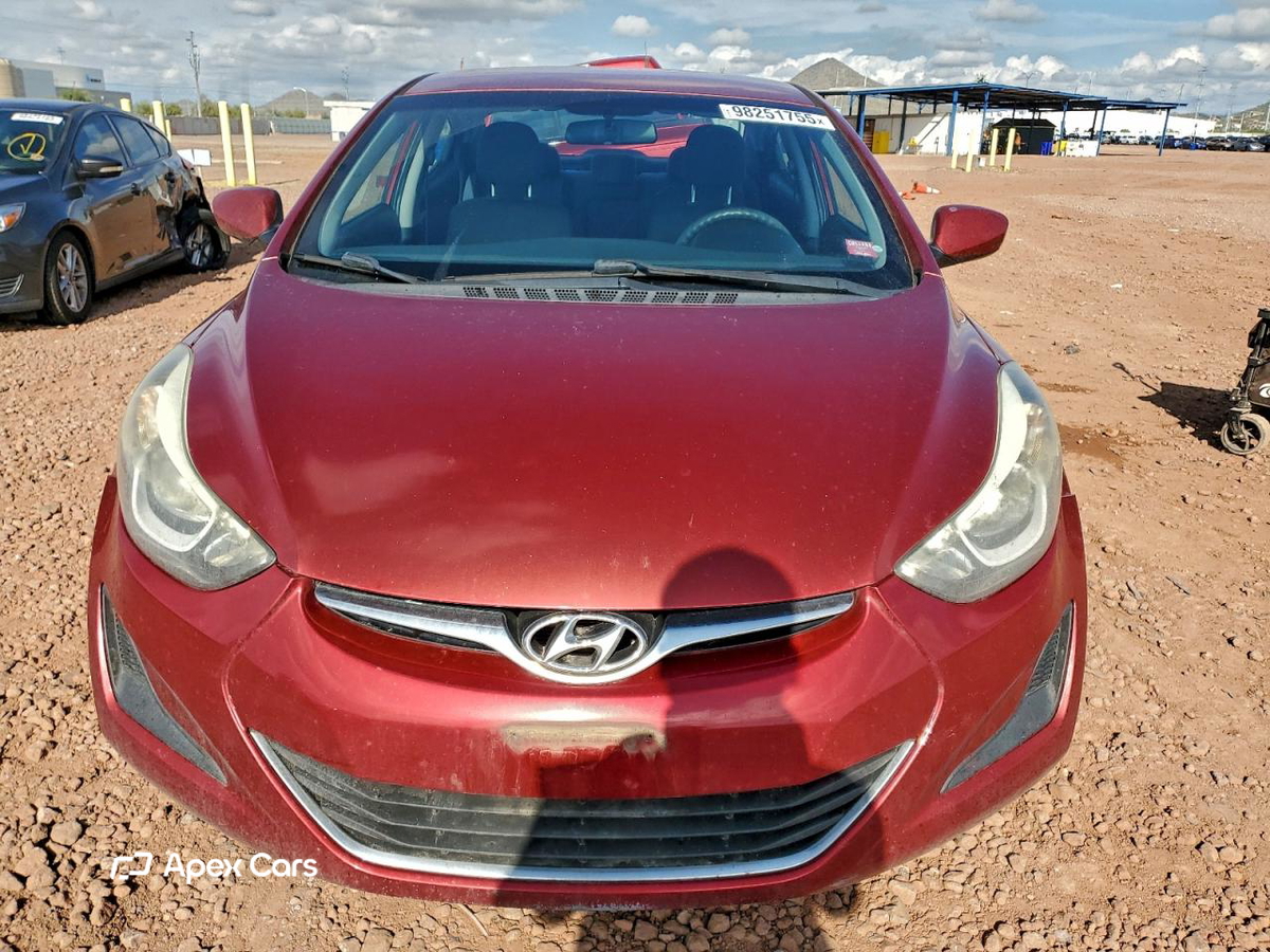 Hyundai Elantra 2016