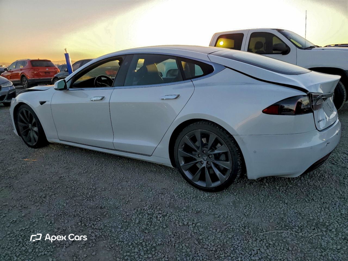 Tesla Model S 2018