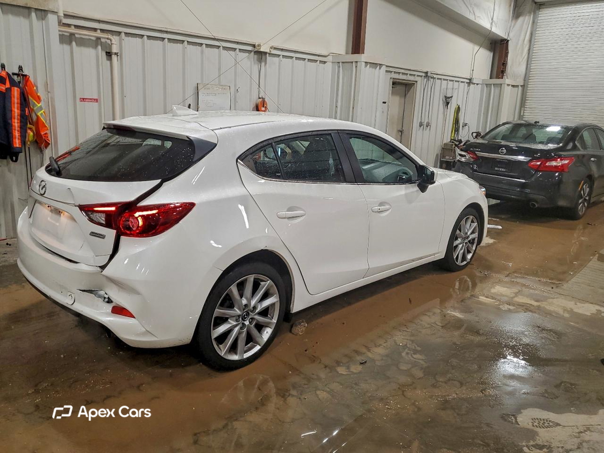 Mazda 3 2017